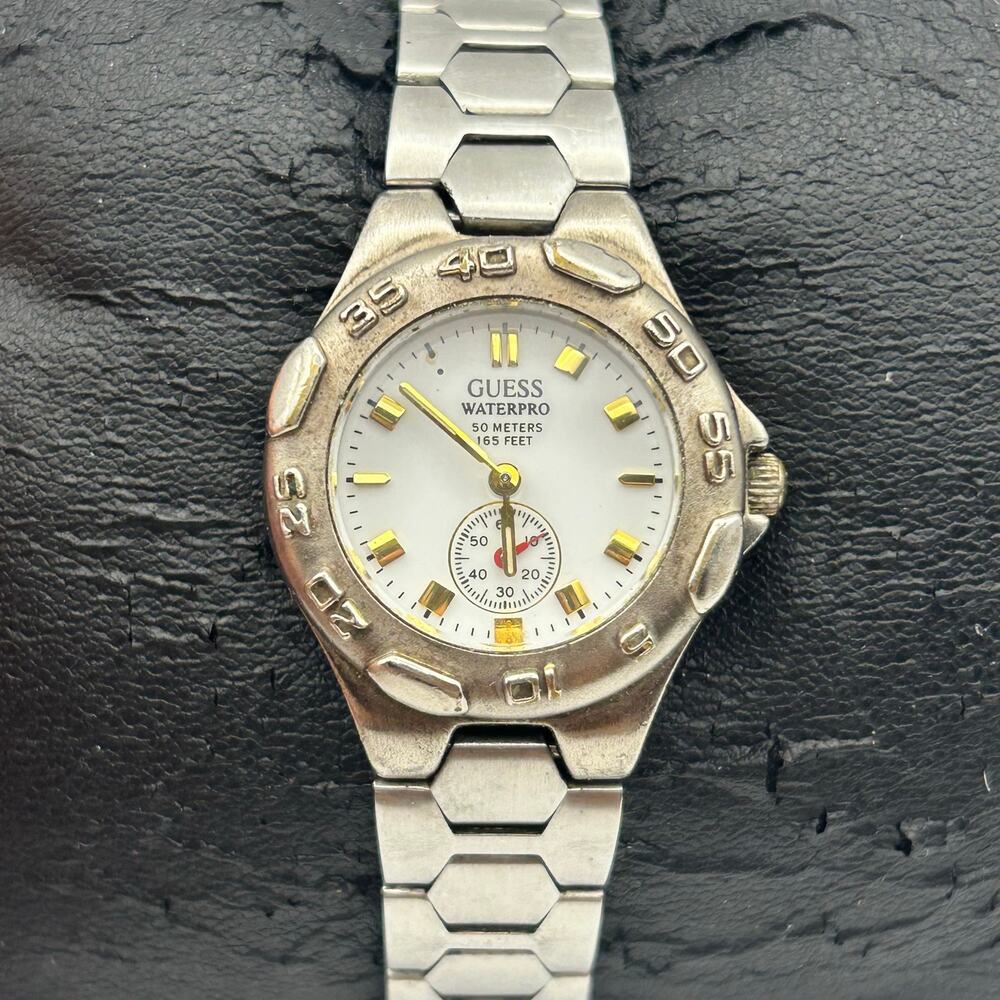 Vintage Guess Waterpro 50M Ladies Watch Silver Tone Hex Link Bracelet White Dial